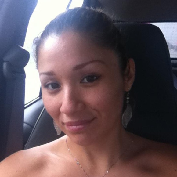 Meet the Posher Other - Meet your Posher, Jessica